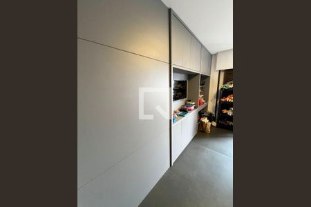 Apartamento à venda com 4 quartos, 153m² em Vila Sofia, São Paulo