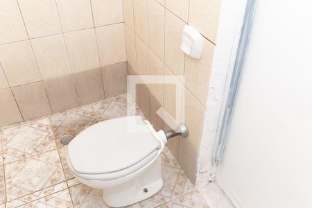 Banheiro Social de casa para alugar com 1 quarto, 50m² em Jardim Gopouva, Guarulhos