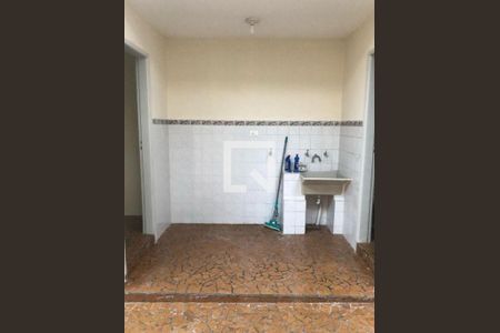 Casa à venda com 2 quartos, 133m² em Conjunto Habitacional Franchini, São Bernardo do Campo