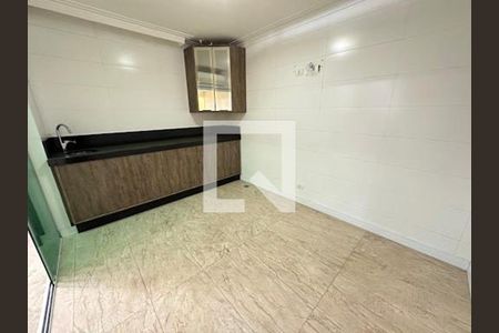 Casa à venda com 3 quartos, 156m² em Jardim Santa Mena, Guarulhos
