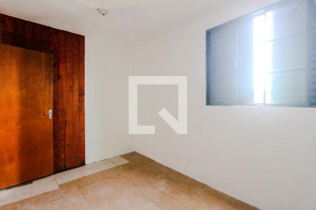 Quarto de apartamento para alugar com 1 quarto, 33m² em Rubem Berta, Porto Alegre