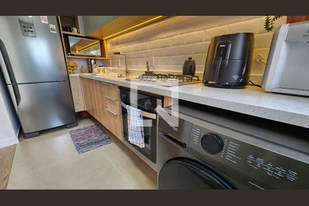 Cozinha e Área de Serviço de apartamento à venda com 2 quartos, 54m² em Medeiros, Jundiaí