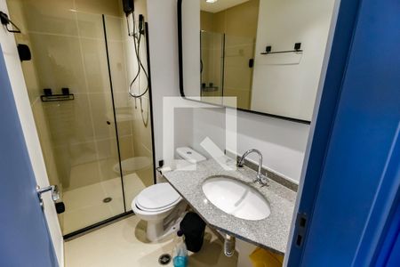 Banheiro de kitnet/studio à venda com 1 quarto, 25m² em Vila Andrade, São Paulo