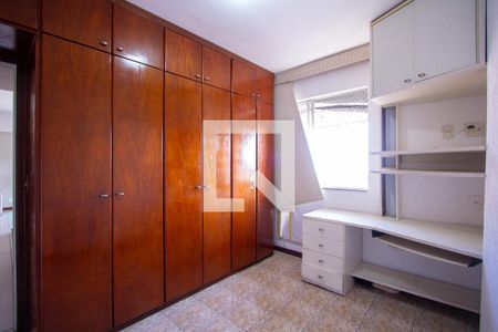 Quarto 1 de apartamento para alugar com 2 quartos, 86m² em Centro, Niterói