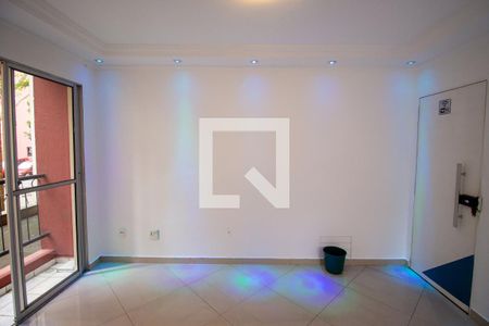 Sala de apartamento à venda com 2 quartos, 58m² em Vila Carmosina, São Paulo