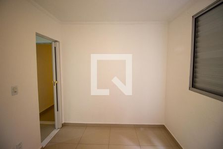 Quarto 1 de apartamento à venda com 2 quartos, 58m² em Vila Carmosina, São Paulo