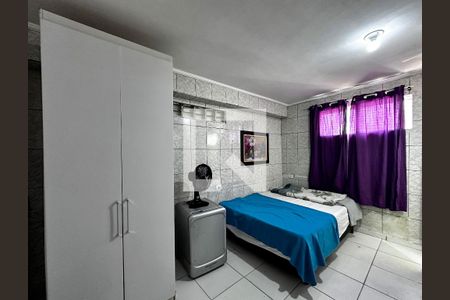 Quarto de kitnet/studio para alugar com 0 quarto, 22m² em Santo Amaro, São Paulo