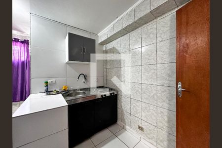 Cozinha de kitnet/studio para alugar com 0 quarto, 22m² em Santo Amaro, São Paulo