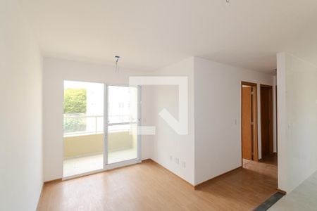 Sala de apartamento para alugar com 2 quartos, 45m² em Inhoaíba, Rio de Janeiro