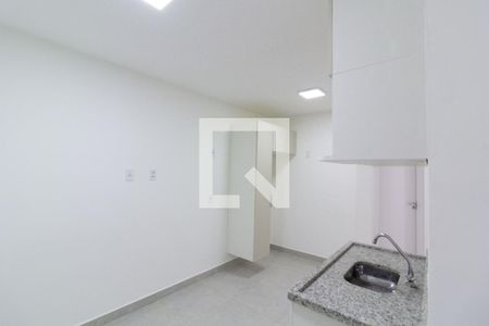 Sala/Cozinha de apartamento para alugar com 2 quartos, 30m² em Vila Carrão, São Paulo