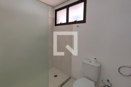 Banheiro Suíte de apartamento para alugar com 1 quarto, 55m² em Cambuí, Campinas