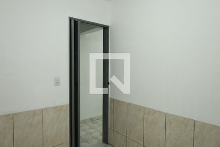 Quarto de casa para alugar com 2 quartos, 47m² em Jardim São Carlos (zona Leste), São Paulo