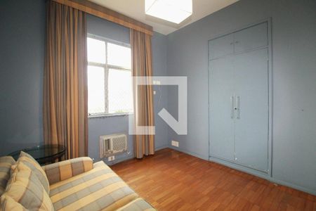 Apartamento à venda com 235m², 4 quartos e 1 vaga Apartamento à venda com 235m², 4 quartos e 1 vagaQuarto 2