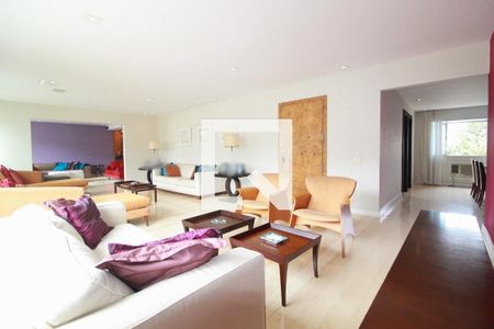 Apartamento à venda com 235m², 4 quartos e 1 vaga Apartamento à venda com 235m², 4 quartos e 1 vagaSala 1