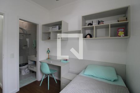 Suíte 1 de casa à venda com 2 quartos, 75m² em Vila Emir, São Paulo