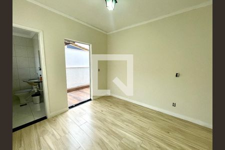 Sala do andar superior de apartamento à venda com 2 quartos, 96m² em Vila Garcia, Jundiaí