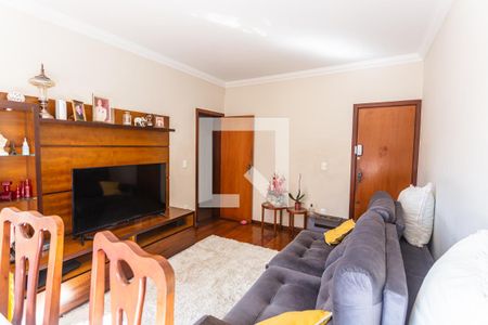 Sala de apartamento para alugar com 3 quartos, 90m² em Sagrada Família, Belo Horizonte