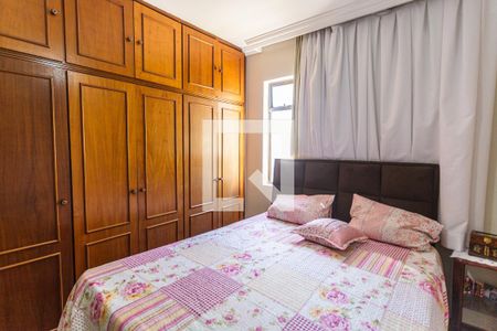 Suíte de apartamento para alugar com 3 quartos, 90m² em Sagrada Família, Belo Horizonte