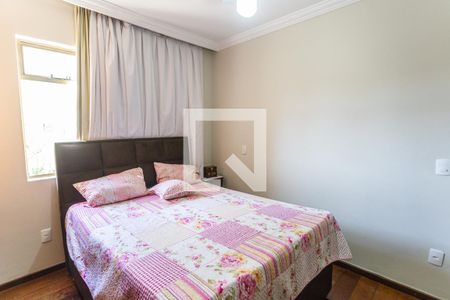 Suíte de apartamento para alugar com 3 quartos, 90m² em Sagrada Família, Belo Horizonte