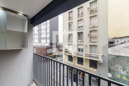 Studio para alugar com 25m², 1 quarto e sem vaga Studio para alugar com 25m², 1 quarto e sem vagaVaranda