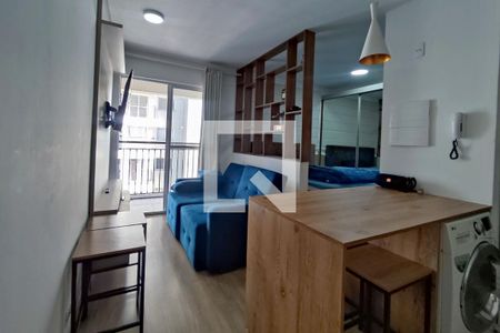 Sala de apartamento para alugar com 1 quarto, 33m² em Capão Raso, Curitiba