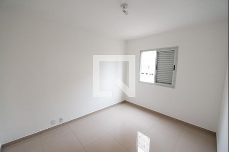 Quarto 1 de apartamento para alugar com 3 quartos, 90m² em Parque Senhor do Bonfim, Taubaté