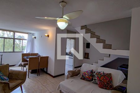 Apartamento para alugar com 75m², 2 quartos e 2 vagassala