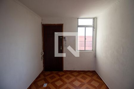 Sala de apartamento à venda com 3 quartos, 44m² em Conjunto Residencial José Bonifácio, São Paulo