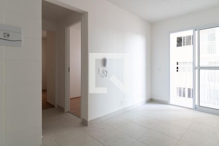 Sala de apartamento para alugar com 2 quartos, 48m² em Vila Ema, São Paulo