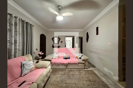 Sala de casa à venda com 3 quartos, 150m² em Vila Pires, Santo André