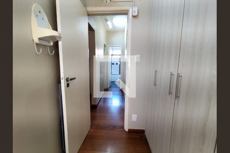 Quarto de apartamento à venda com 2 quartos, 80m² em Grajaú, Belo Horizonte