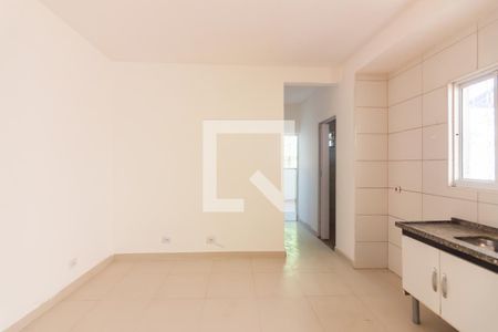 Cozinha de casa para alugar com 1 quarto, 35m² em Mutinga, Osasco