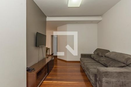 Sala  de apartamento para alugar com 3 quartos, 90m² em Buritis, Belo Horizonte