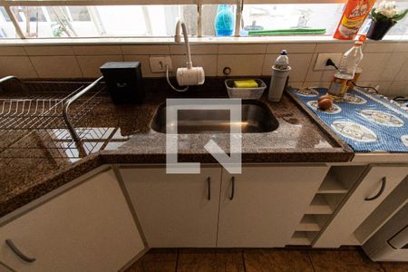 Casa para alugar com 250m², 5 quartos e 2 vagas Casa para alugar com 250m², 5 quartos e 2 vagasCozinha