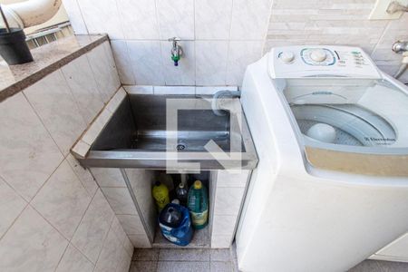 Casa para alugar com 250m², 5 quartos e 2 vagas Casa para alugar com 250m², 5 quartos e 2 vagasÁrea de Serviço