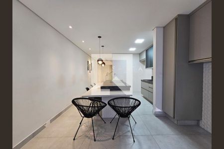 Casa à venda com 3 quartos, 140m² em Cambuci, São Paulo