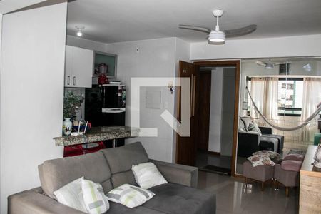 Sala  de apartamento para alugar com 1 quarto, 50m² em Armação, Salvador