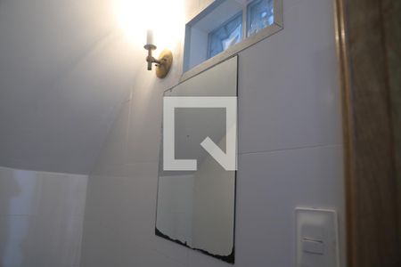 Lavabo de casa à venda com 2 quartos, 136m² em Saúde, São Paulo