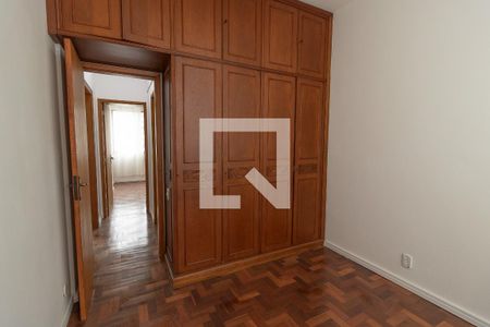 Quarto 1 de apartamento à venda com 3 quartos, 75m² em Grajaú, Rio de Janeiro