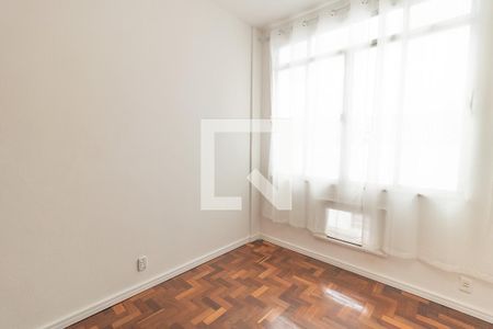 Quarto 1 de apartamento à venda com 3 quartos, 75m² em Grajaú, Rio de Janeiro