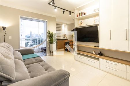 Sala de apartamento à venda com 2 quartos, 68m² em Água Branca, São Paulo