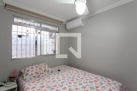 Quarto 2 de casa à venda com 2 quartos, 55m² em Vila Jardim Leblon, Belo Horizonte