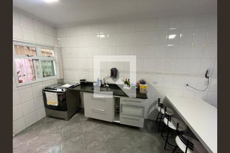 Foto 11 de casa à venda com 3 quartos, 132m² em Vila Bertioga, São Paulo