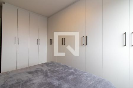 Quarto 1 de apartamento à venda com 2 quartos, 129m² em Vila Ipiranga, Porto Alegre