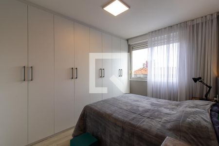 Quarto 1 de apartamento à venda com 2 quartos, 129m² em Vila Ipiranga, Porto Alegre