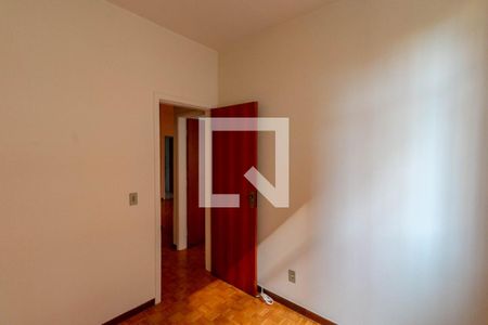 Quarto 2 de apartamento à venda com 3 quartos, 58m² em Sagrada Família, Belo Horizonte