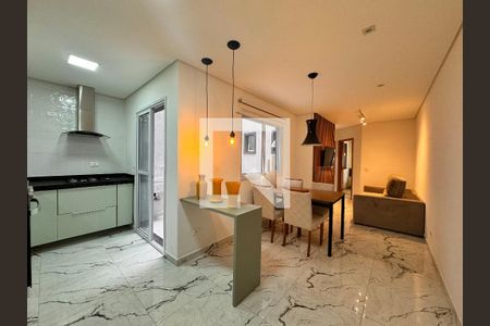 Sala de apartamento à venda com 2 quartos, 65m² em Vila Metalúrgica, Santo André