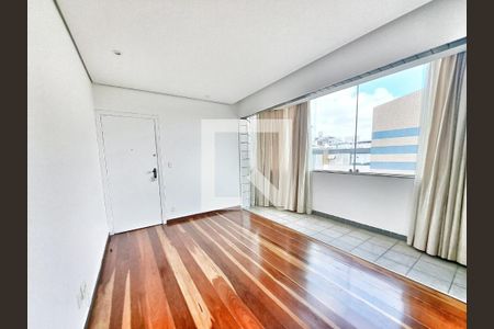 Sala de apartamento à venda com 3 quartos, 105m² em Buritis, Belo Horizonte