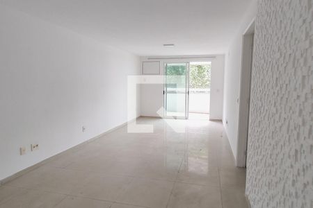 Sala de casa para alugar com 3 quartos, 120m² em Jardim Vinte E Cinco de Agosto, Duque de Caxias