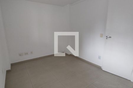 Quarto de casa para alugar com 3 quartos, 120m² em Jardim Vinte E Cinco de Agosto, Duque de Caxias